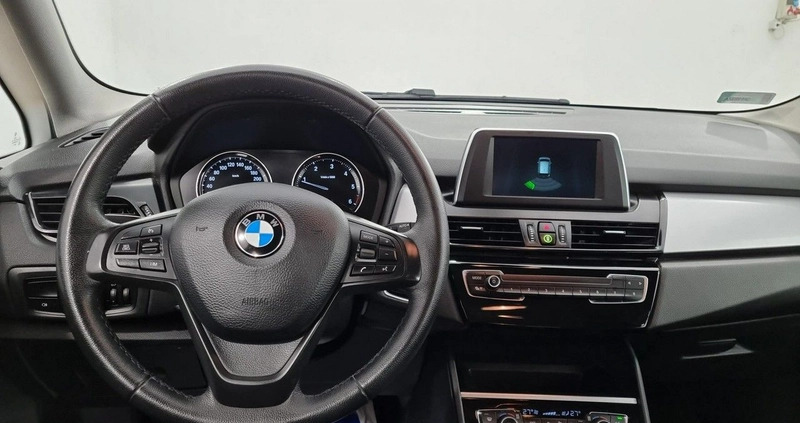 BMW Seria 2 cena 83900 przebieg: 75793, rok produkcji 2020 z Pabianice małe 277